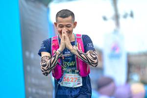 BIB: 5627
                            <button type="button" onclick="openModal(24884169)" class="btn btn-primary btn-sm float-right btn-popup" data-toggle="modal" data-target=".modal-high-quality">
                        <i class="fas fa-shopping-cart"></i> Add to Cart
                    </button>
                                            <button type="button" onclick="isThisMe(24884169, true)" class="btn btn-success btn-sm float-right btn-popup btn-isme hidden" data-toggle="tooltip" data-placement="bottom" title="นี่คือรูปของคุณใช่ไหม คลิกที่นี่เพื่อเอาเข้าอัลบั้ม">
                        <i class="fas fa-plus"></i> Add to album
                    </button>
                    <button type="button" onclick="isThisMe(24884169, false)" class="btn btn-warning btn-sm float-right btn-popup btn-isnotme hidden">
                        <i class="fas fa-ban"></i> Remove from album
                    </button>